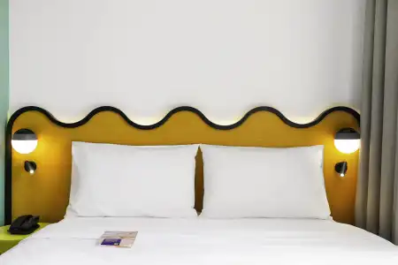 Ibis Styles Old - 35
