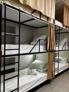 Sunny Hostel on Nurmakova 79 - 2