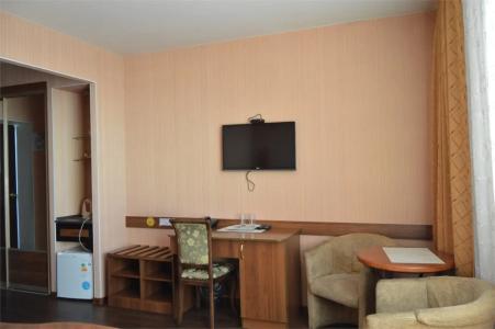 Восток - 2000 - 175