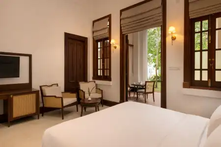 Suisse Kandy - since 1890 - 53