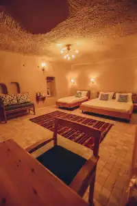 Pinhan Cave Suites - 22