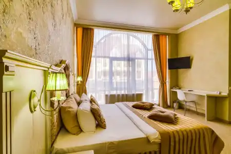 Palazzo - 2