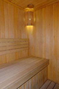 Brass Spa - 20