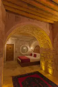 Solo Cave Suites - 121