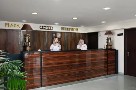 Plaza Spa - 8