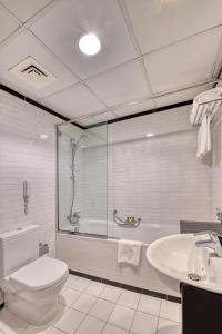Pearl Marina Apartments LLC - 7