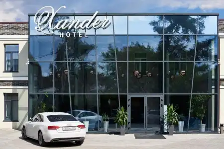 Xander - 2