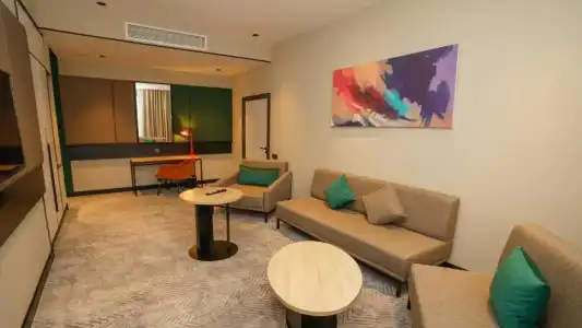 Holiday Inn Tashkent City - 68