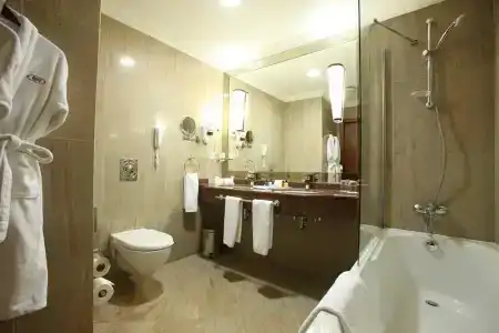 Crowne Plaza -, an IHG - 14