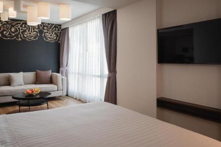 RakYim Siam Sukhumvit 15 - 43