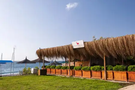 Amara Comfort Resort - 12