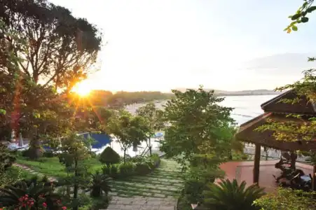 Milana Beach Resort & Spa - 5