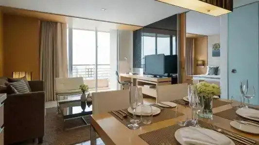 JC Kevin Sathorn Bangkok - 38