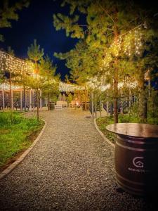 Geometrika • Lounge - 127