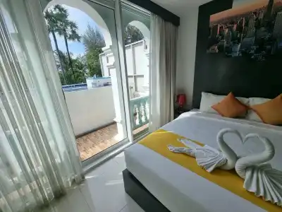 Modern Living Residence Phuket Patong - 36