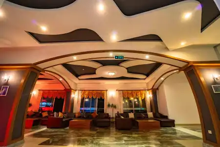 Senza The Inn Resort & Spa Resort - 2