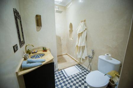 Riad Tachchaqa - 34