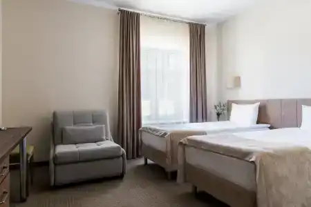 Stariy Dvorik on Orlovskaya - 63