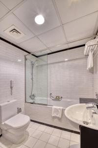 Pearl Marina Apartments LLC - 49