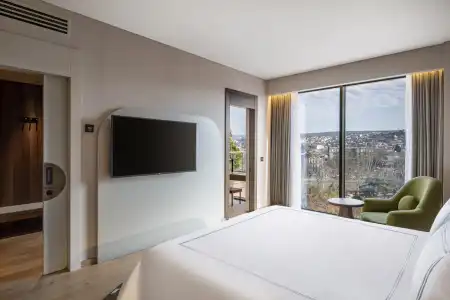 Swissôtel - 19