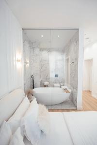 Suite - 40