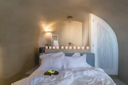 Mythical Blue Luxury Suites - 120