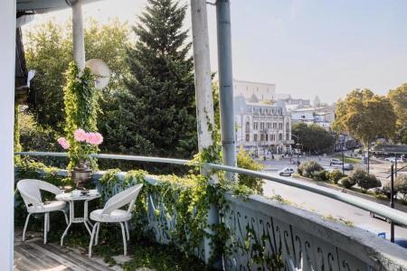 Blue Balcony - 3