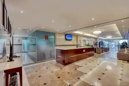 Pearl Marina Apartments LLC - 34