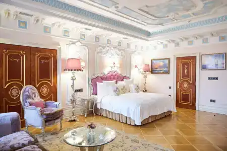 Бутик Дворец Трезини - 109