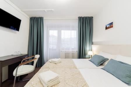 Simple Bon Voyage - 124