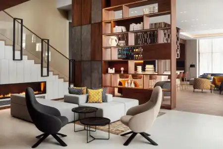 Courtyard By Marriott - 7