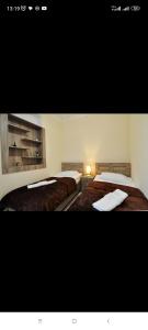 Family Guest House - 26