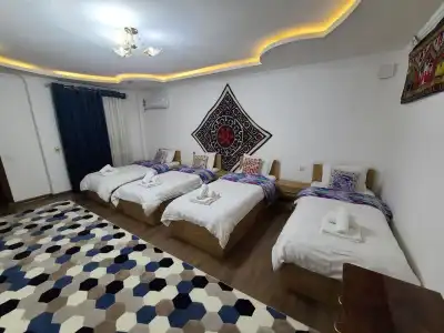 Registan Center Guest House - 54