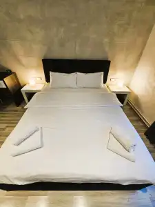 Central Park Residence Guest House - 7