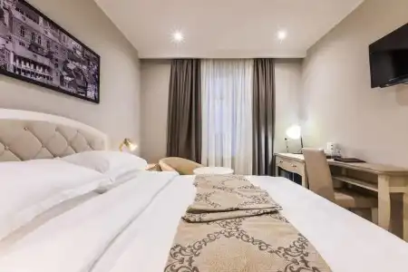 Khokhobi Old - 10