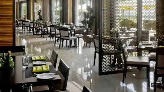 Crowne Plaza Festival City - 2