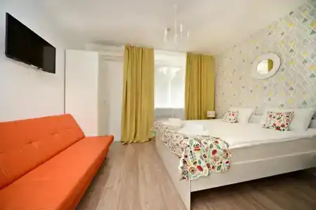 Orange Vorobyovy Gory - 63