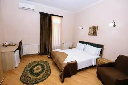 Tamarisi Old Tbilisi - 25