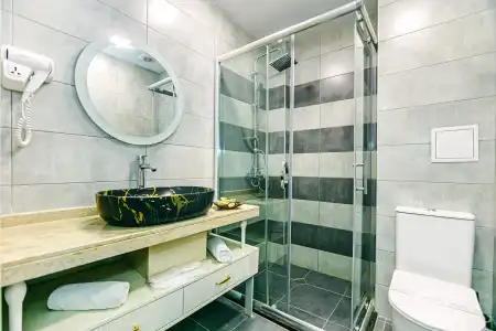 ESSAM DELUXE - 37