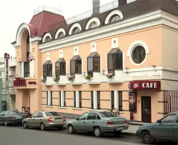 Regina-Universitetskoy - 2