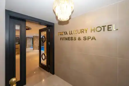 Freya Luxury - 4