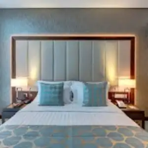 Royal Continental Suites Business Bay - Deluxe Apartments - 5