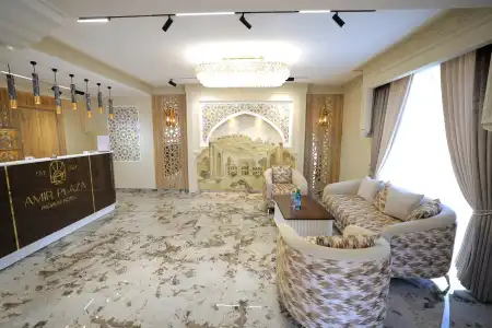 Amir Plaza - 39