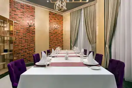 Ramada by Wyndham - 15