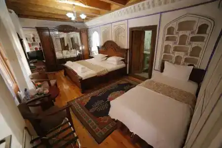 Kavsar Boutique - 15