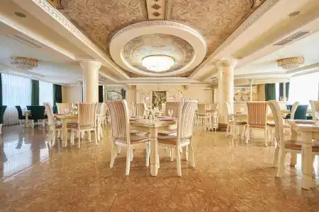 Amici Grand - 4