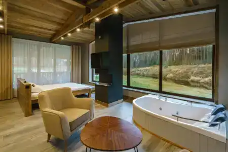 Glintwood Recreation Center - 122