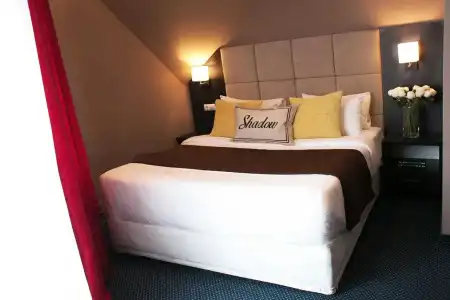 Shadow Boutique & Spa - 24