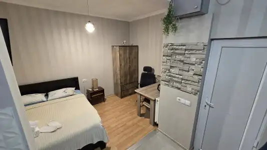 Family Guest House - 0