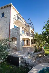Olive Resort - 120
